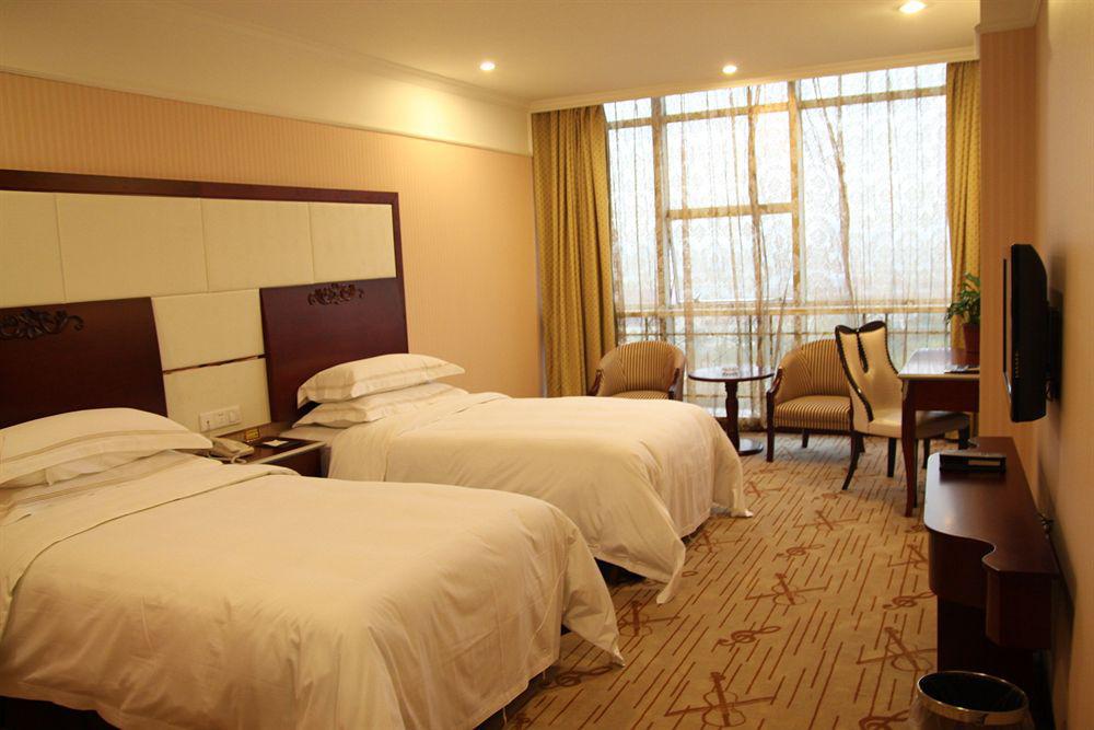 Vienna Hotel Shanghai South Railway Station And Everbright ภายนอก รูปภาพ